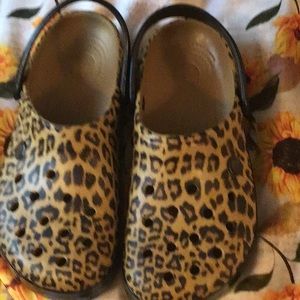 CROCS Size 9 Animal Print Clogs
